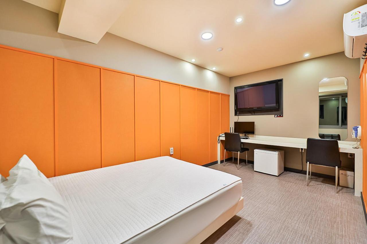 Top Motel Μπουσάν Εξωτερικό φωτογραφία