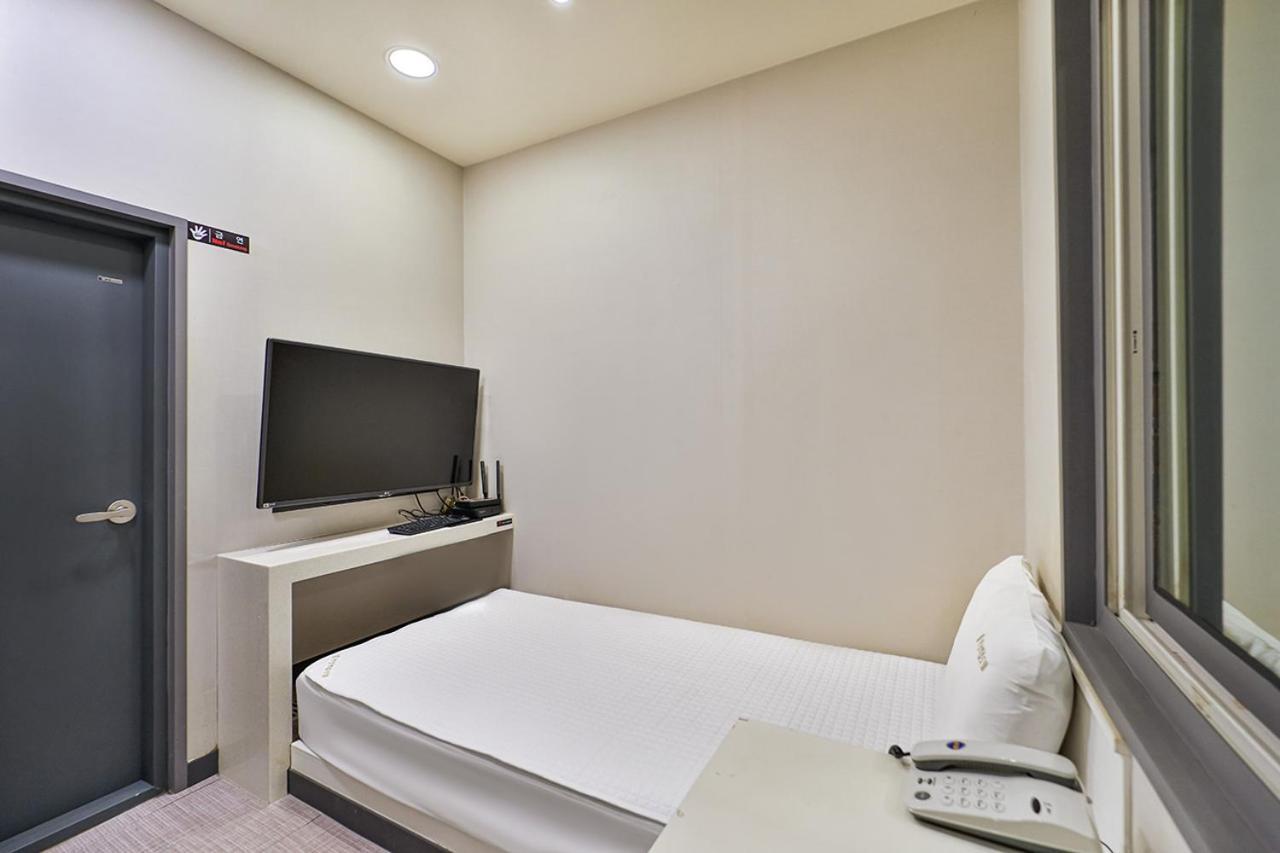 Top Motel Μπουσάν Εξωτερικό φωτογραφία