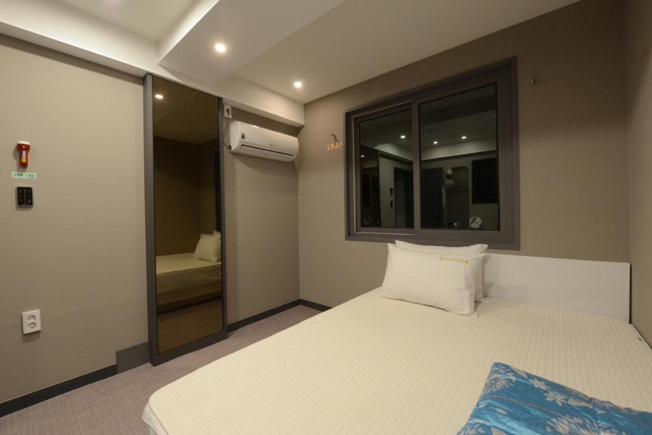 Top Motel Μπουσάν Εξωτερικό φωτογραφία